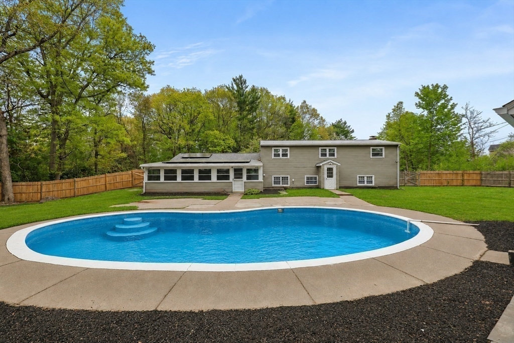 3 Willett Drive Property Photo 21