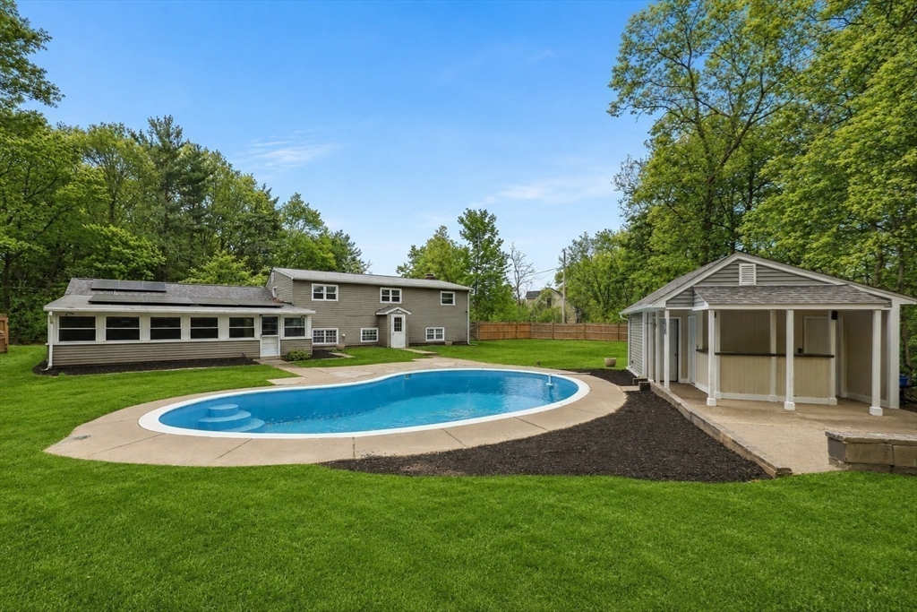 3 Willett Drive Property Photo 22