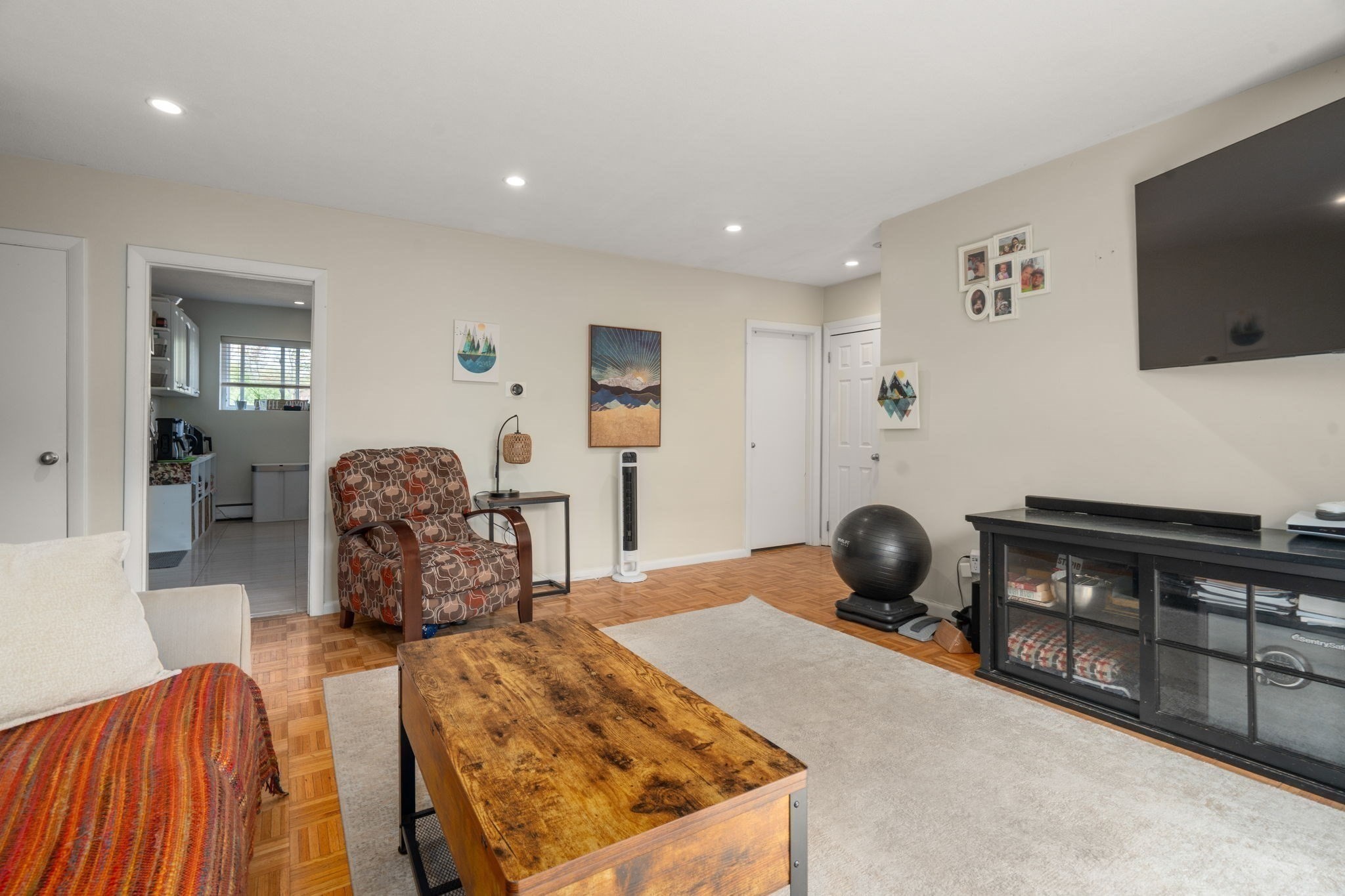 24 Westgate Road # 5 Property Photo 6