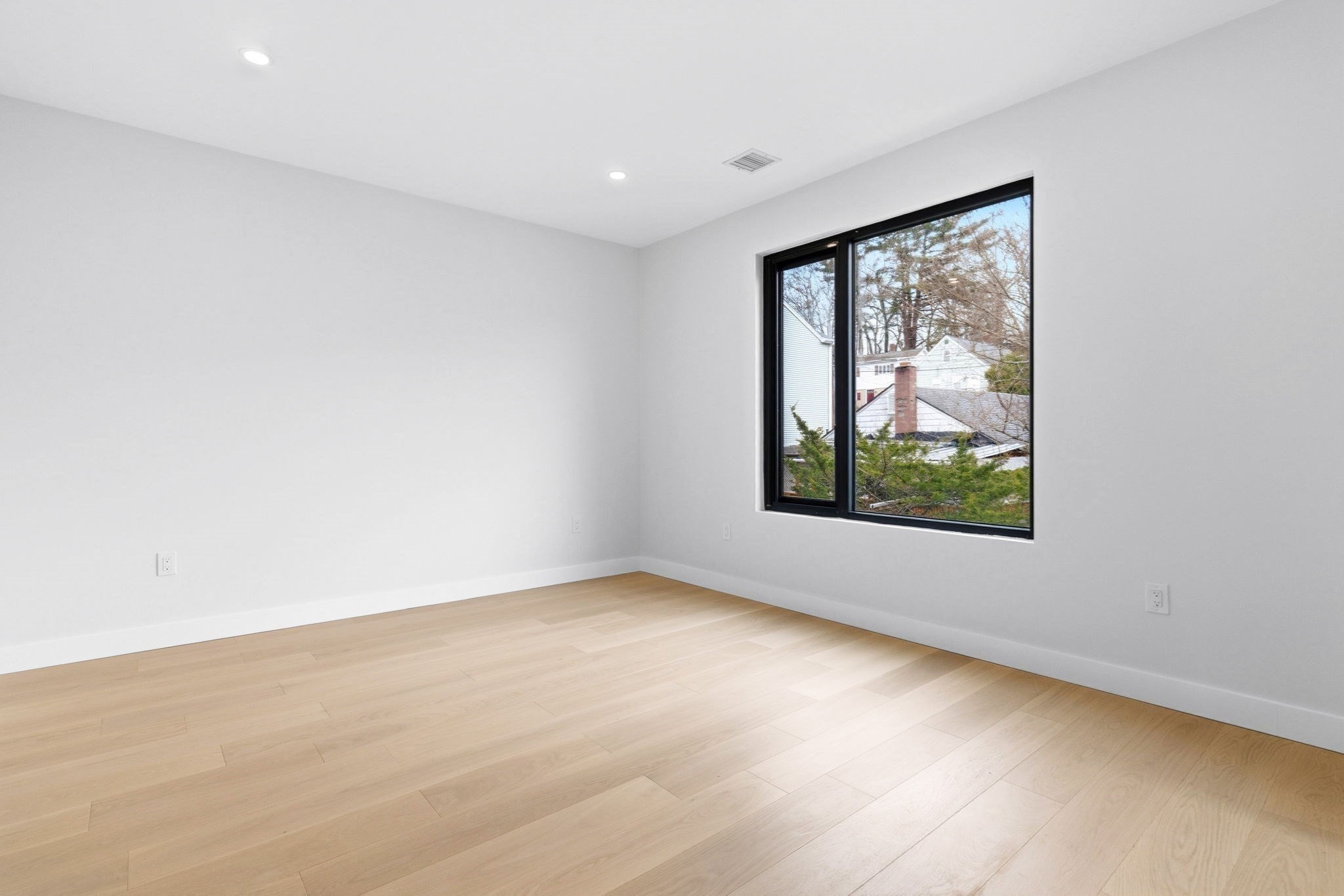 236 Lake Street Property Photo 18
