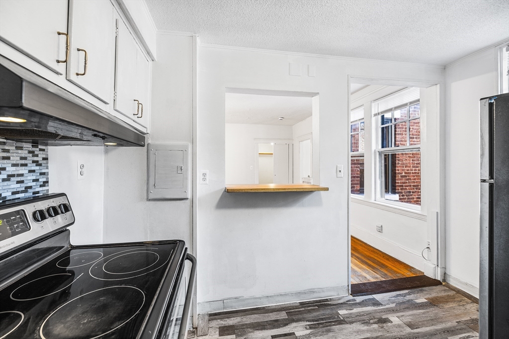 100 Lanark Rd # 8 Property Photo 6