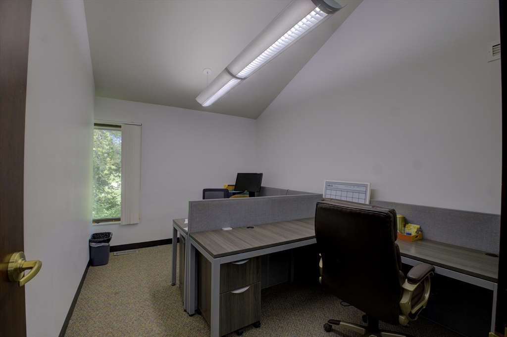 111 Torrey Property Photo 14