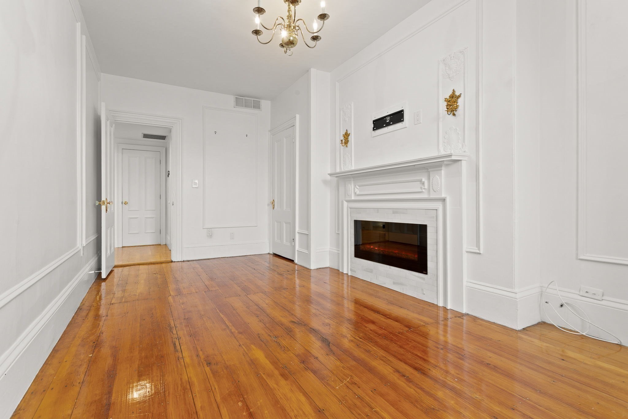 127 Beacon St # 51 Property Photo 7