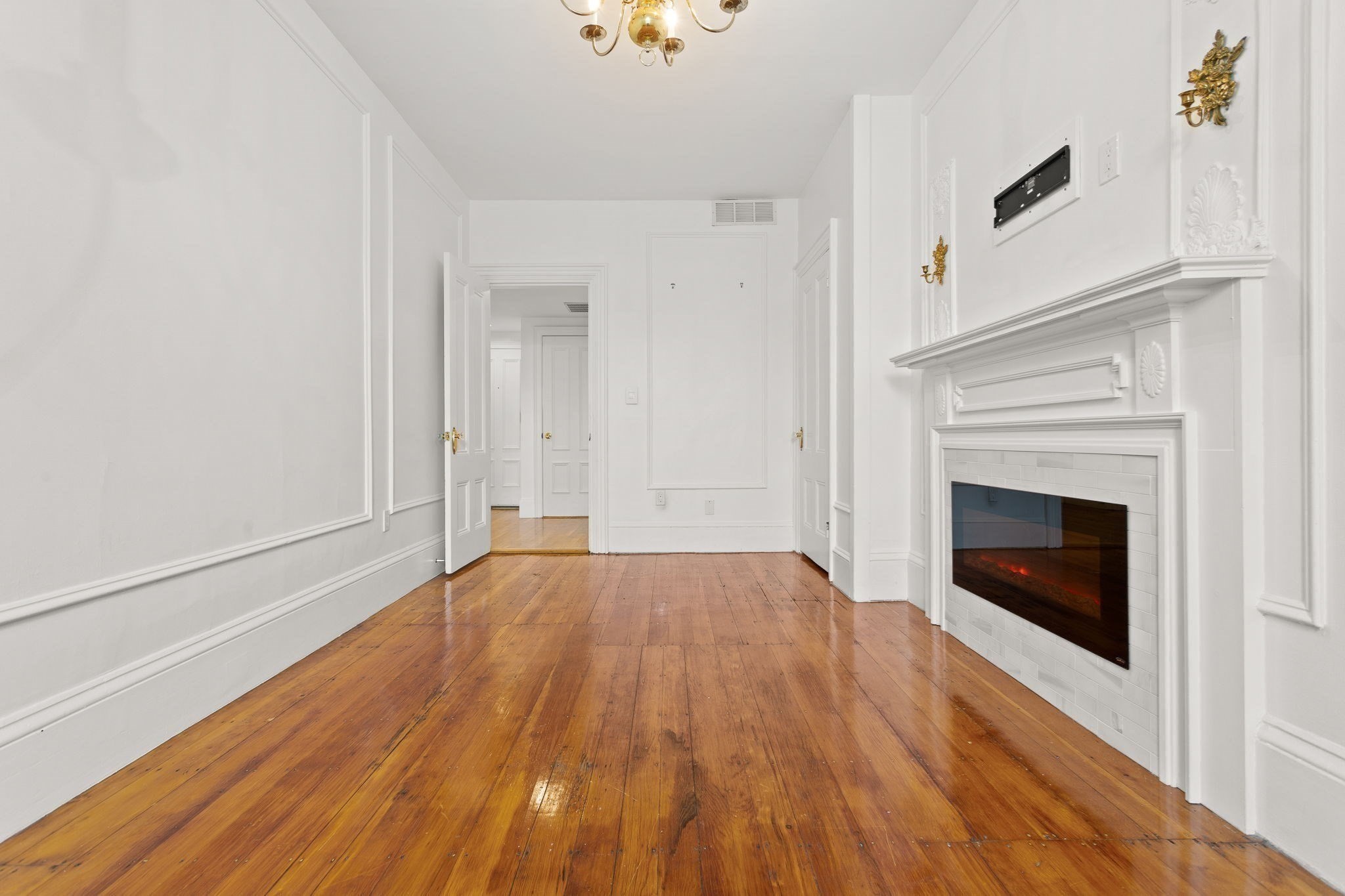 127 Beacon St # 51 Property Photo 8