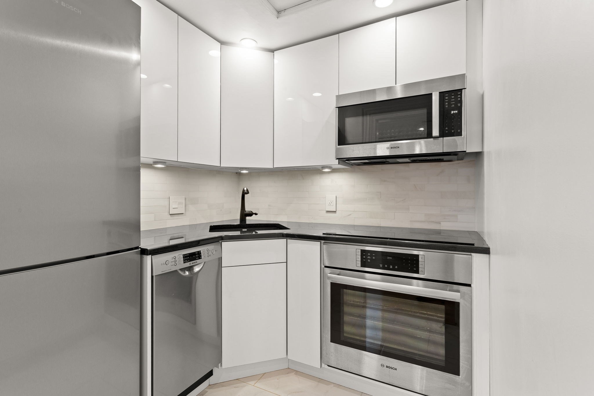 127 Beacon St # 51 Property Photo 14