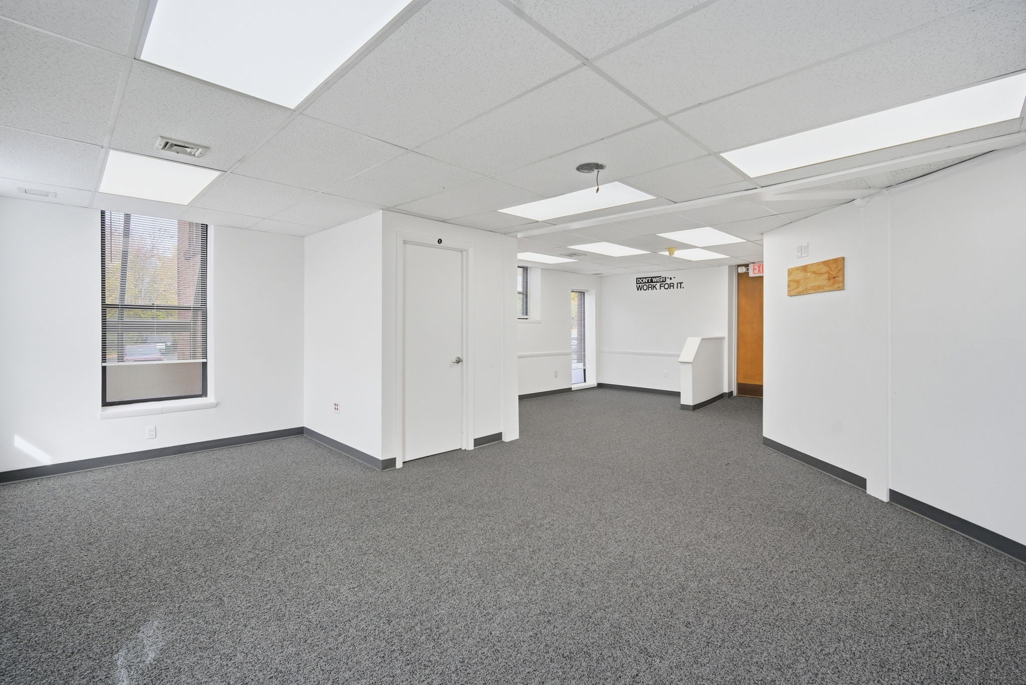 222 Carew St Property Photo 10