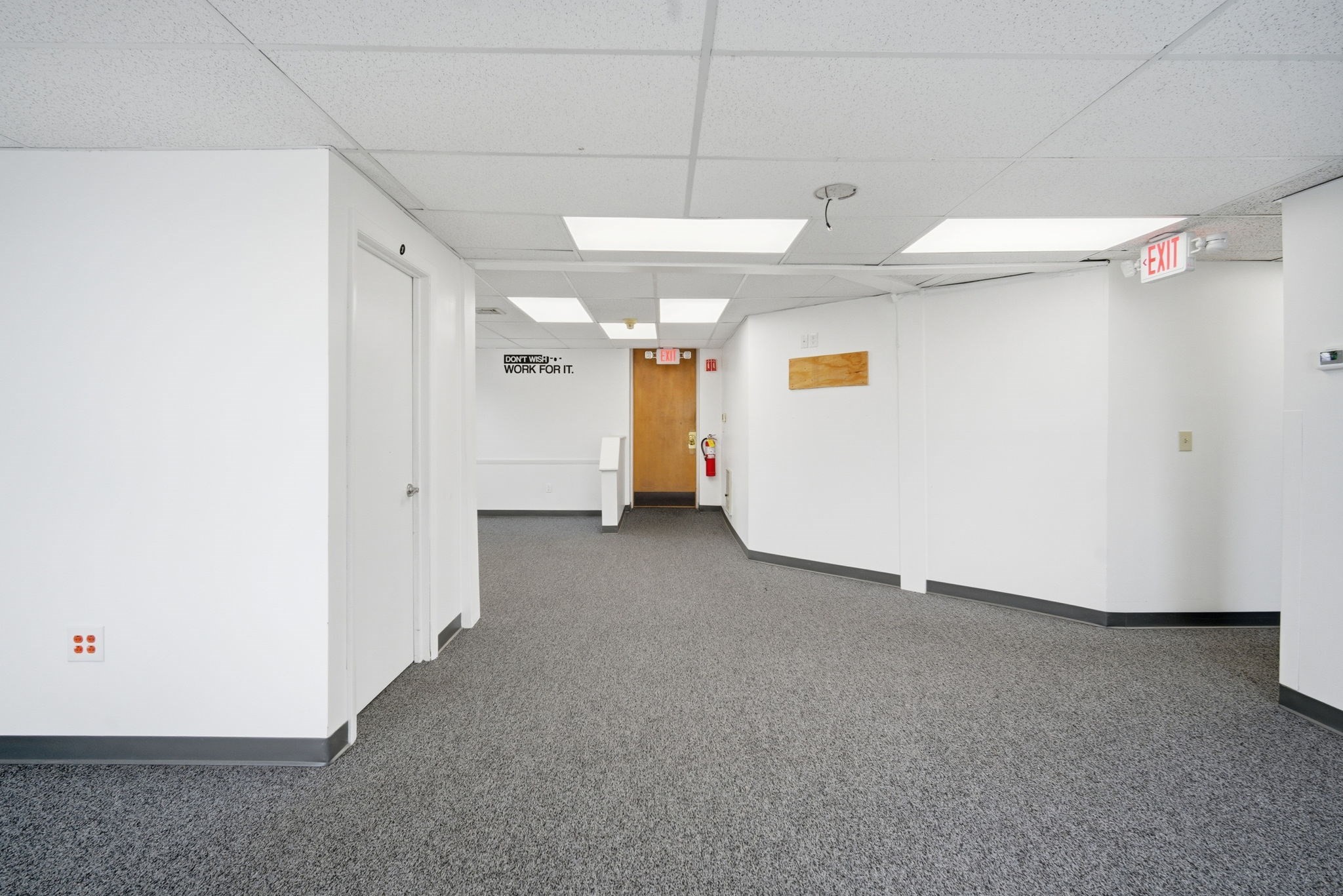 222 Carew St Property Photo 11