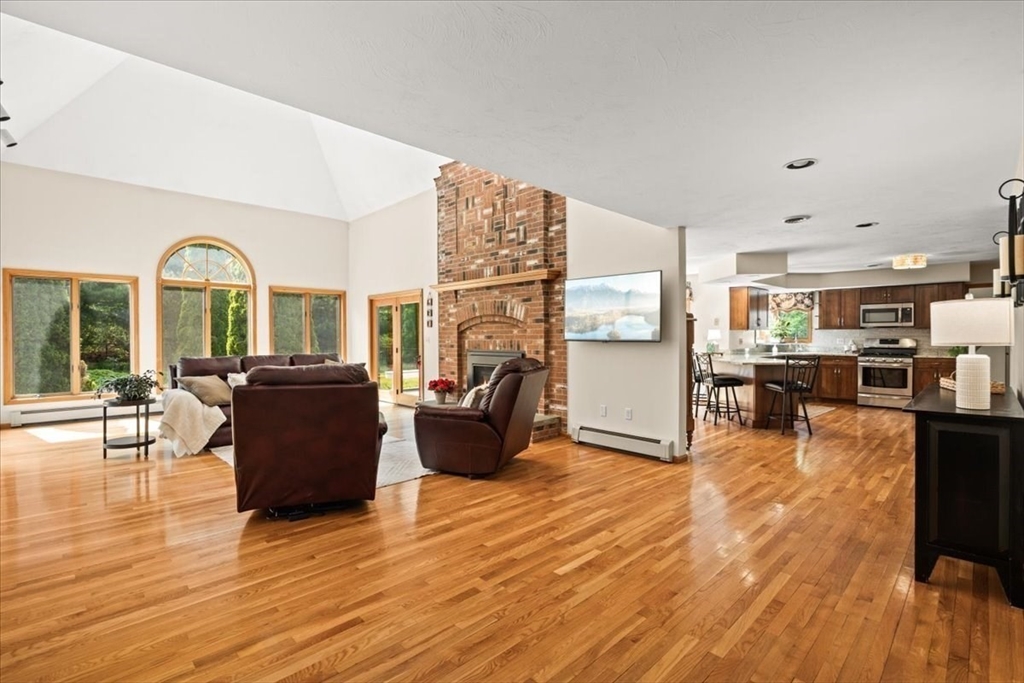 14 Fieldstone Ter Property Photo 11