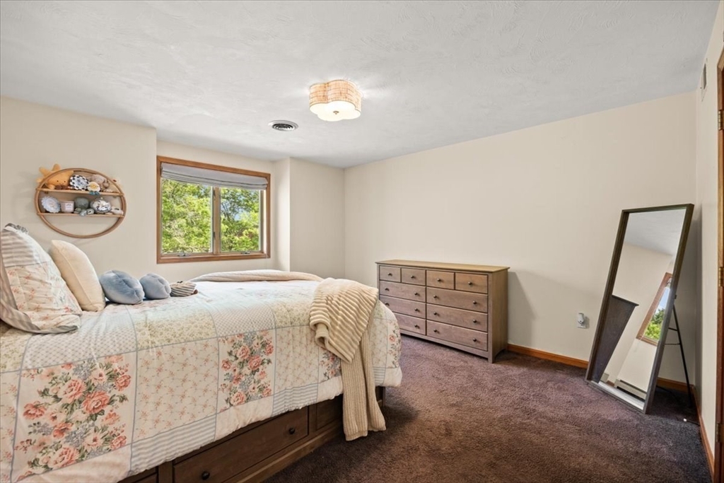 14 Fieldstone Ter Property Photo 22
