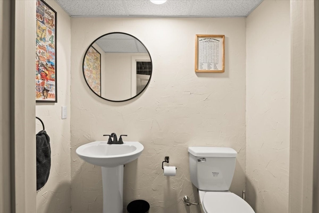 14 Fieldstone Ter Property Photo 27