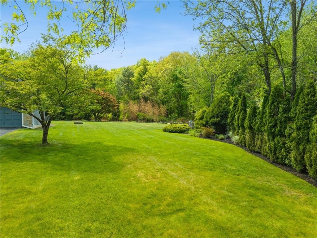 14 Fieldstone Ter Property Photo 38