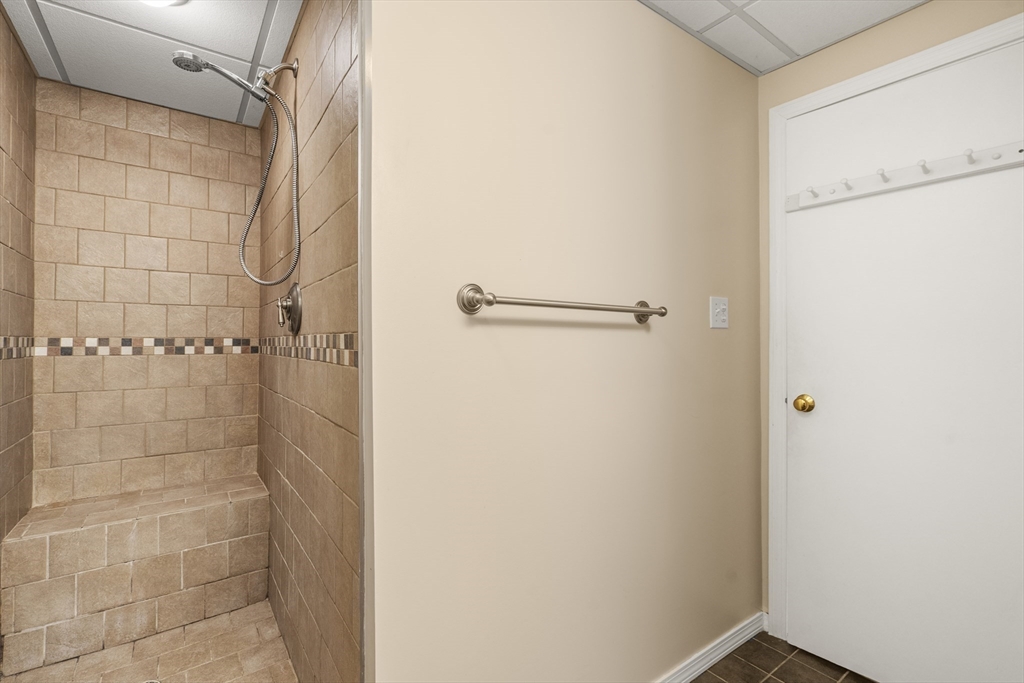 50 Londonderry Rd # 50 Property Photo 25