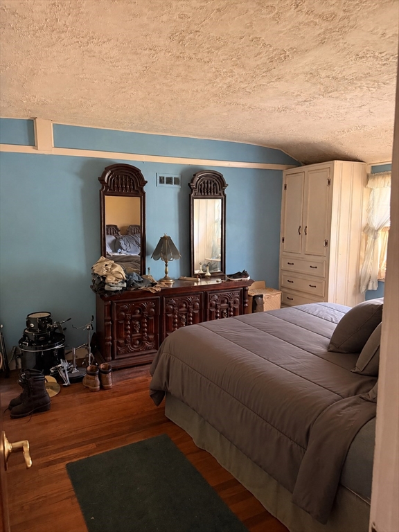 167 Schoosett St Property Photo 10