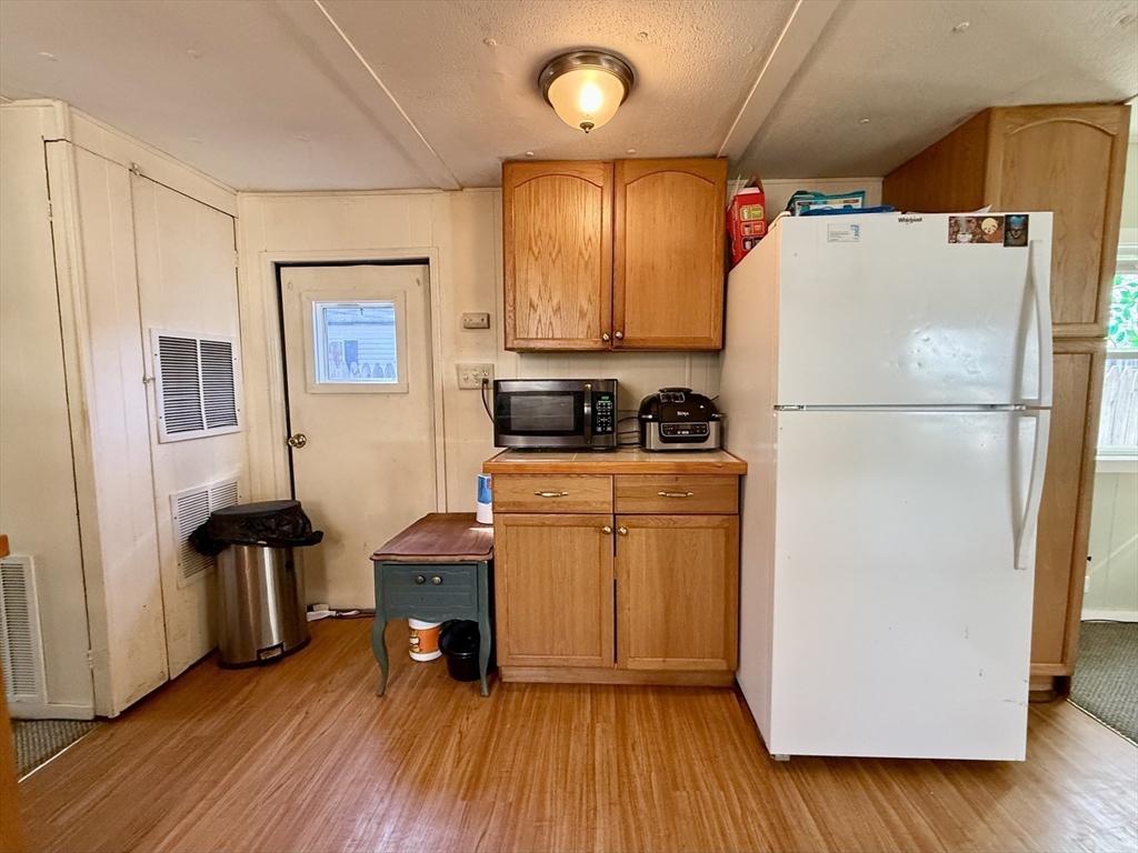 868 Southampton Rd # 43 Property Photo 4