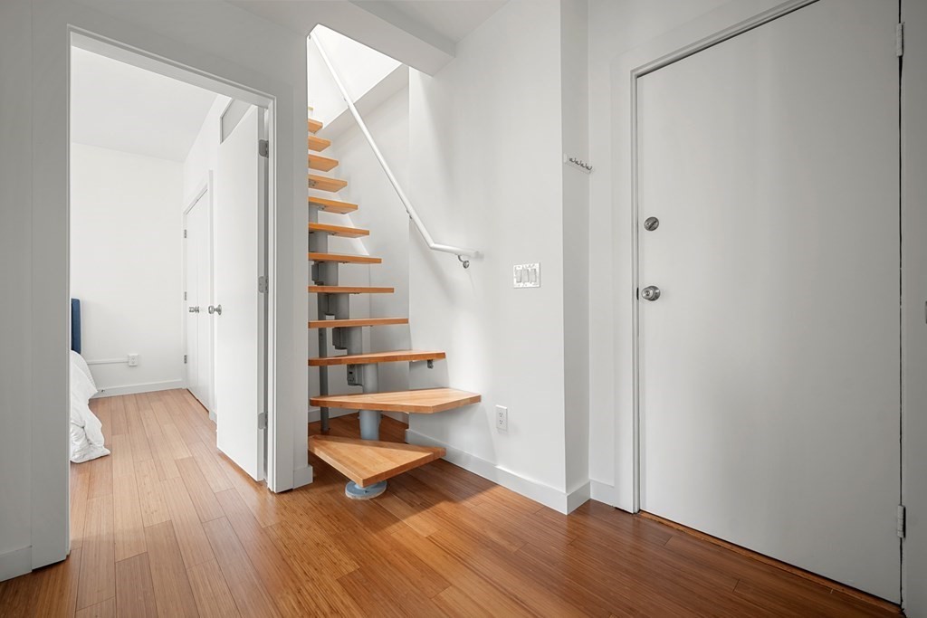 107 Jersey # 15 Property Photo 15