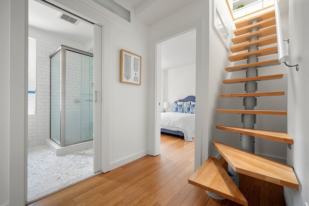 107 Jersey # 15 Property Photo 16
