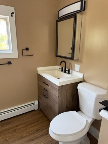 98 Maplewood # 2 Property Photo 4