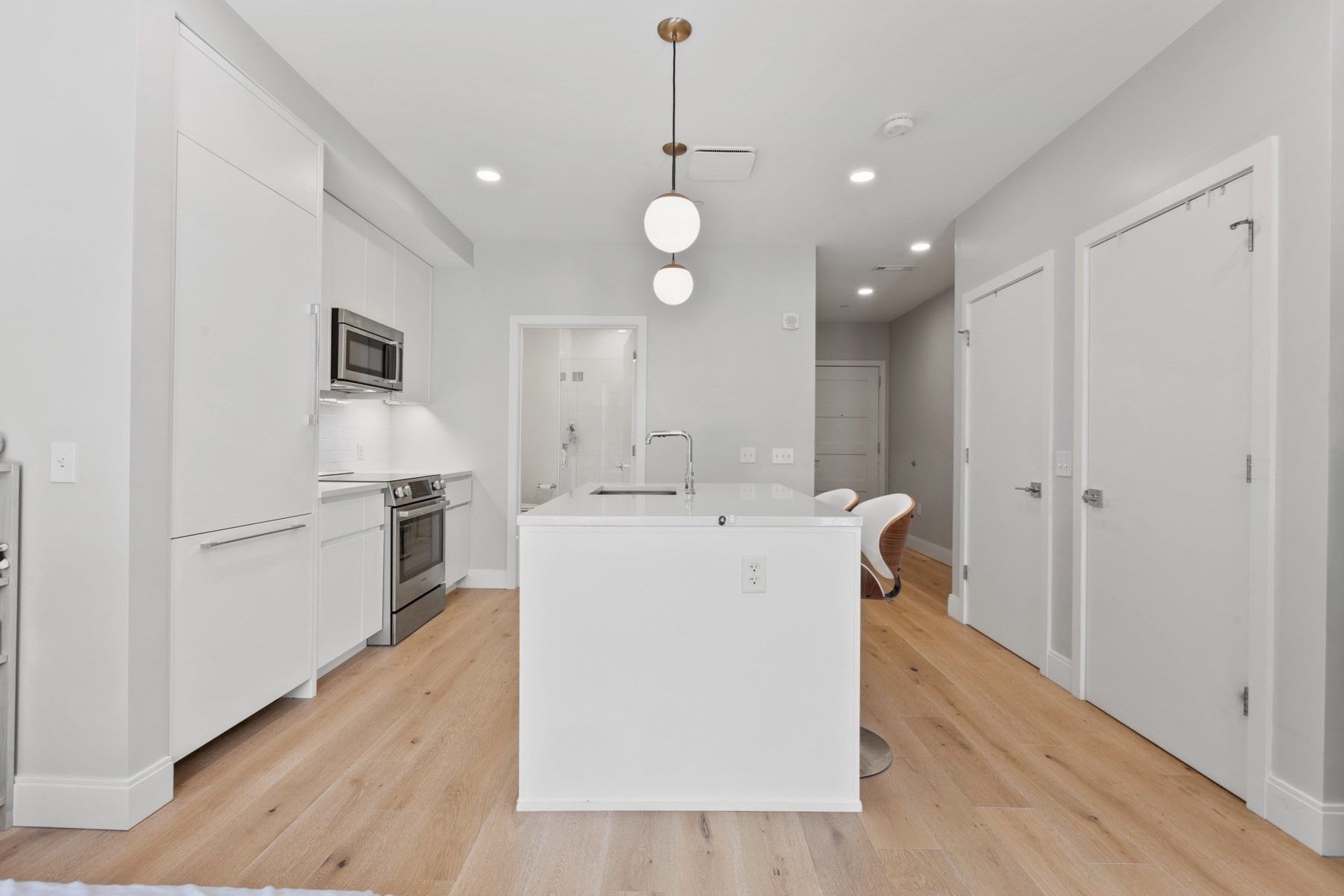 191 Washington St # 317 Property Photo 3