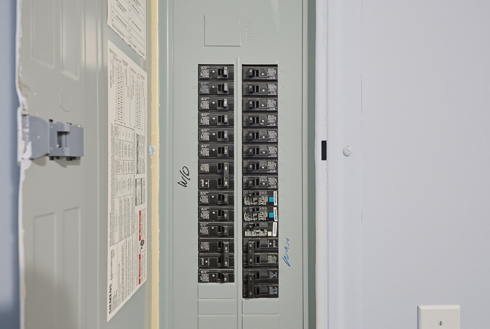 501 Cabot St # 2 Property Photo 25