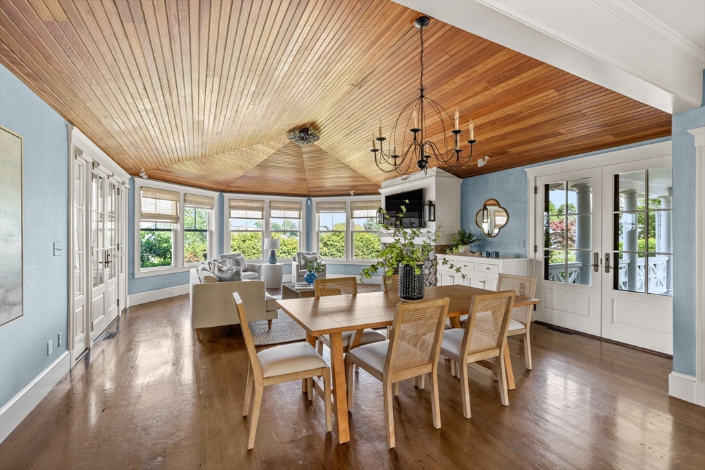 48 Whiton Ave Property Photo 10