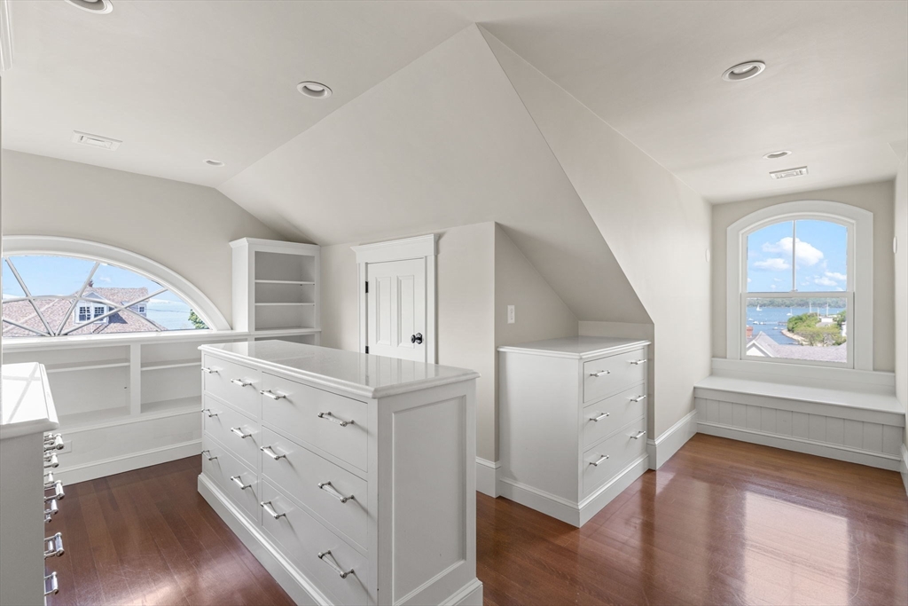48 Whiton Ave Property Photo 20