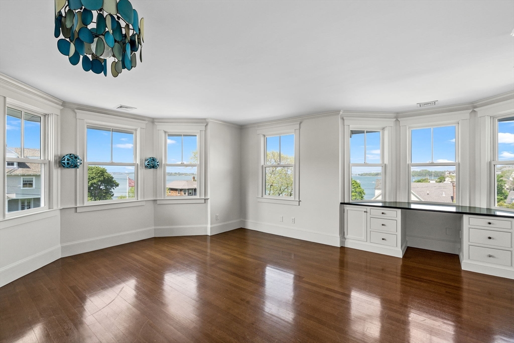48 Whiton Ave Property Photo 22