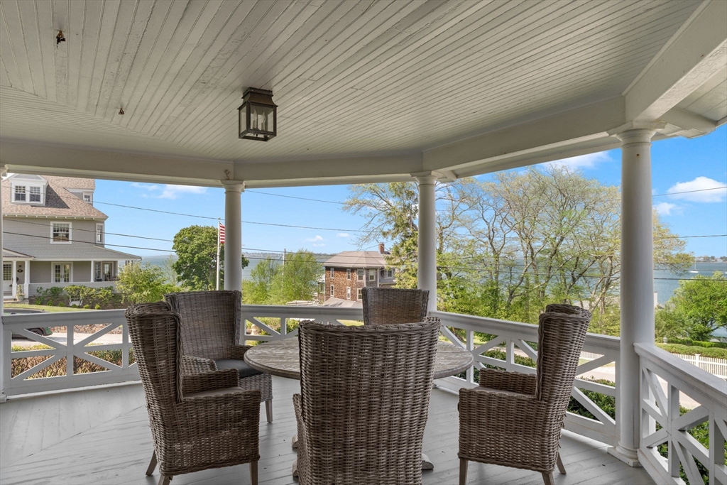 48 Whiton Ave Property Photo 32