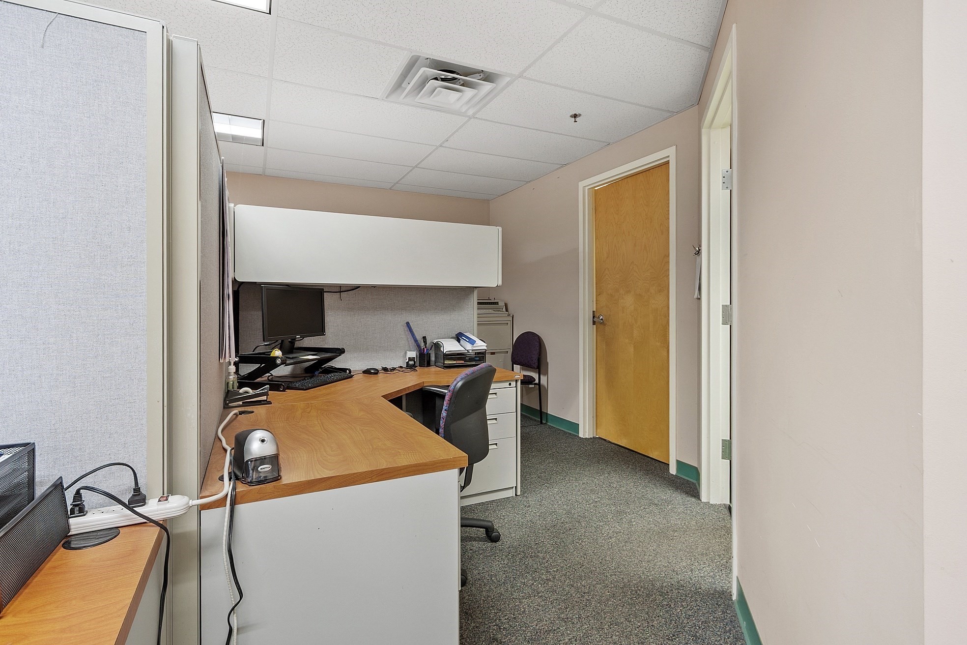 67 Whalon Street Property Photo 27