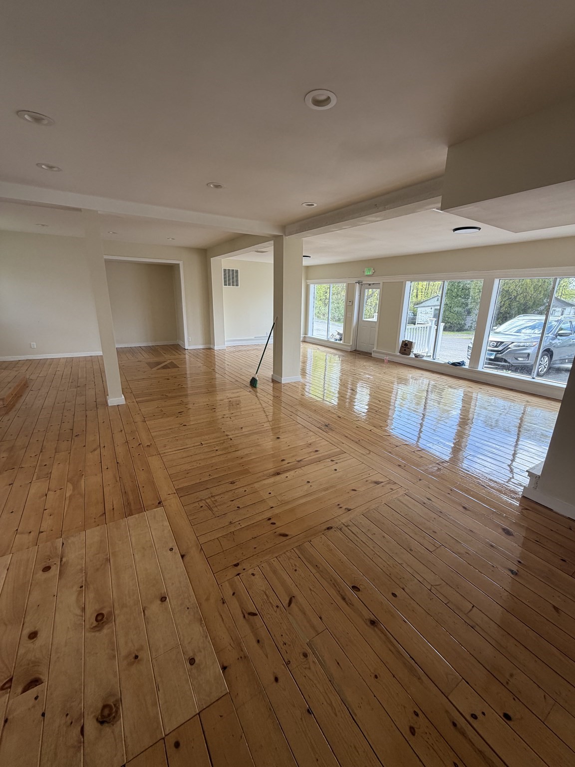526 College Hwy # 2 Property Photo 5