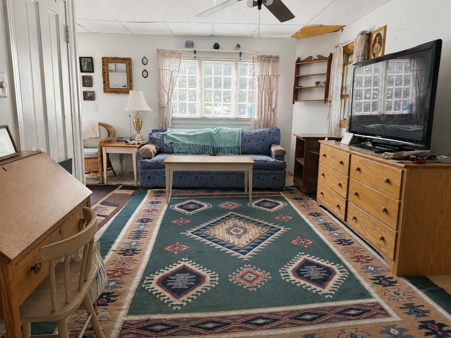 19 Perkins Avenue Property Photo 7