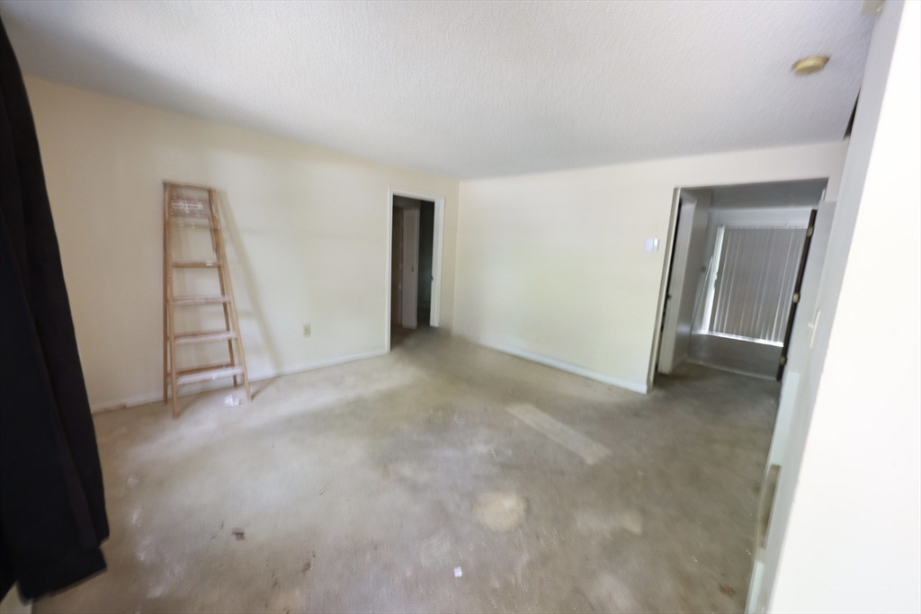 58 Victoria Heights Ave # 58 Property Photo 3
