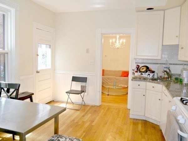 38 Sciarappa Street Property Photo 10