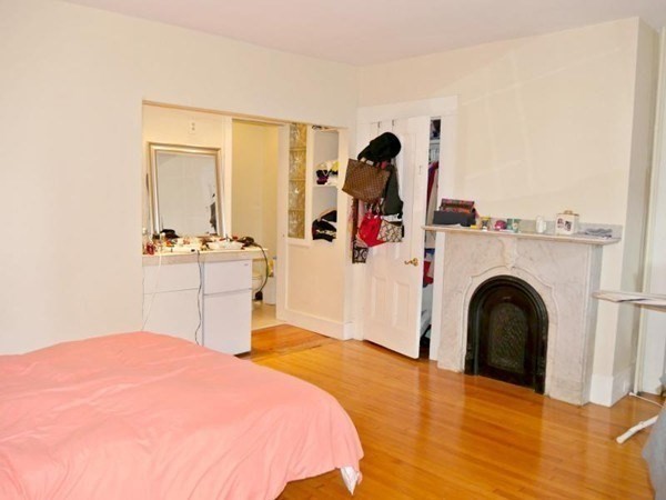38 Sciarappa Street Property Photo 14