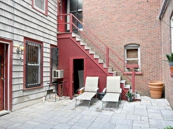 38 Sciarappa Street Property Photo 23