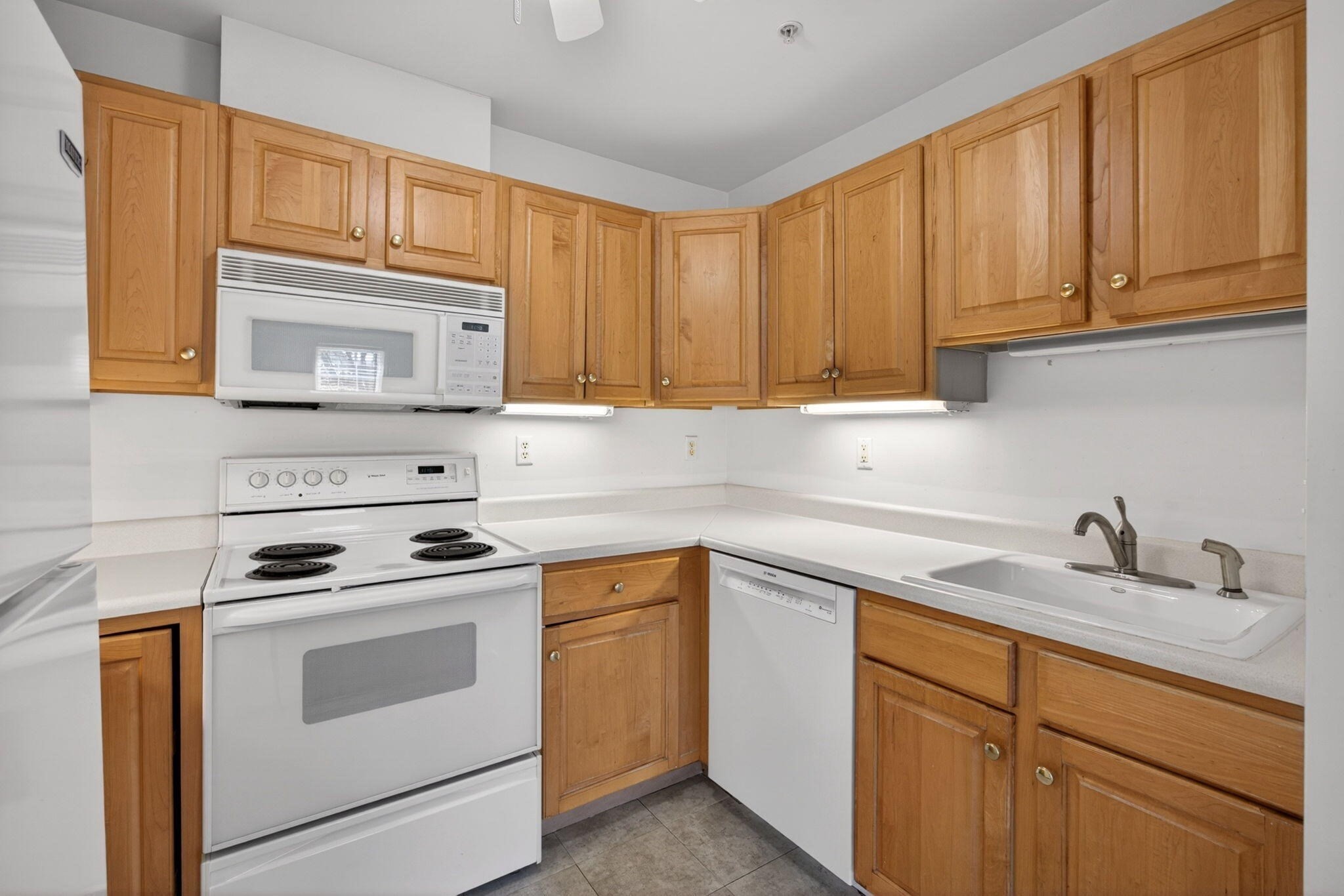 601 Route 28 # 105 Property Photo 13