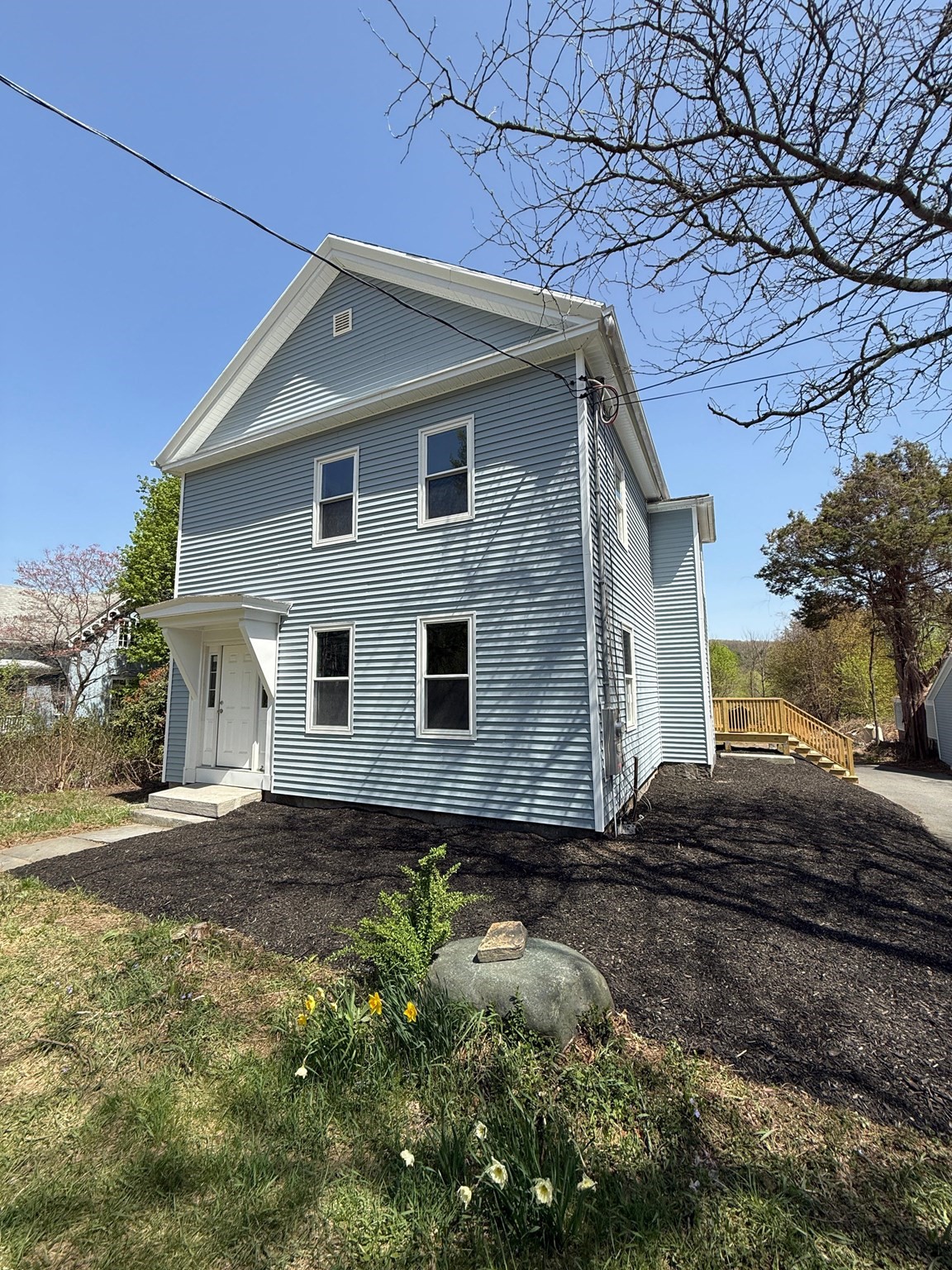 32 Main St