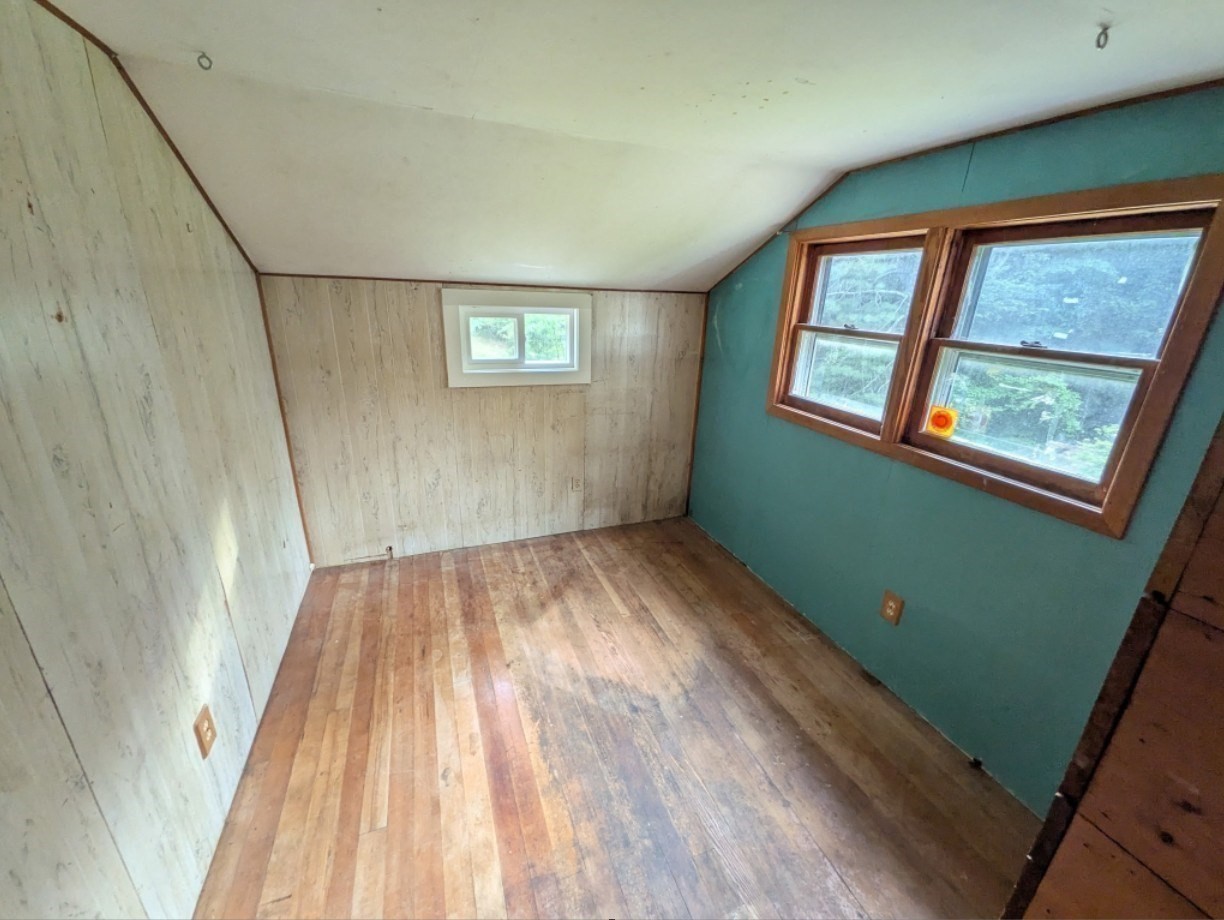 32 Hollow Rd Property Photo 12