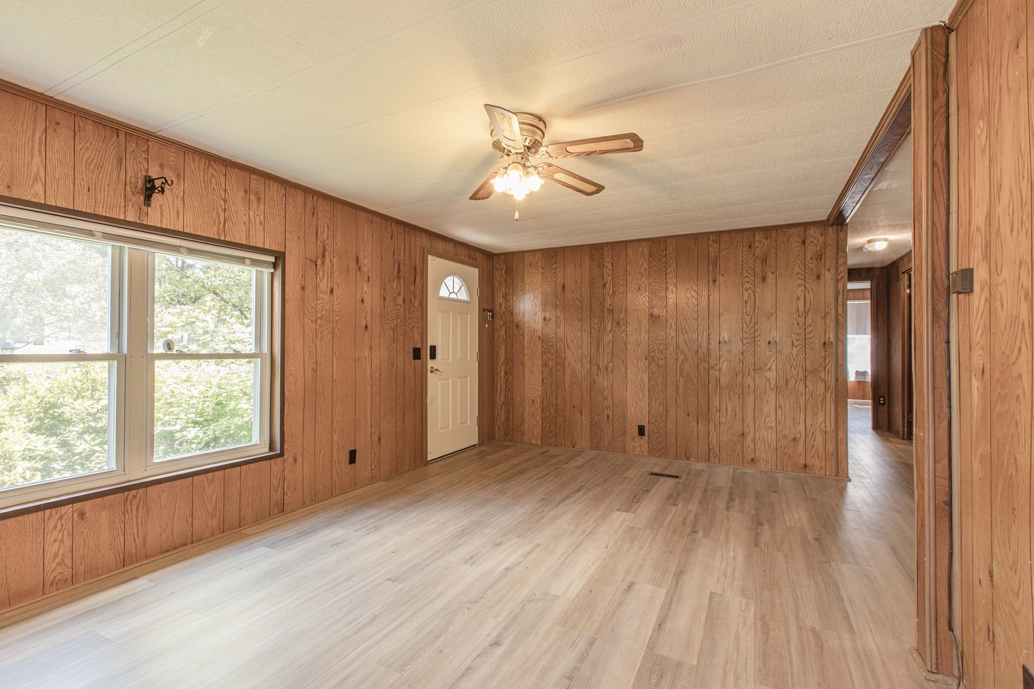 39 Friendship Drive Property Photo 6