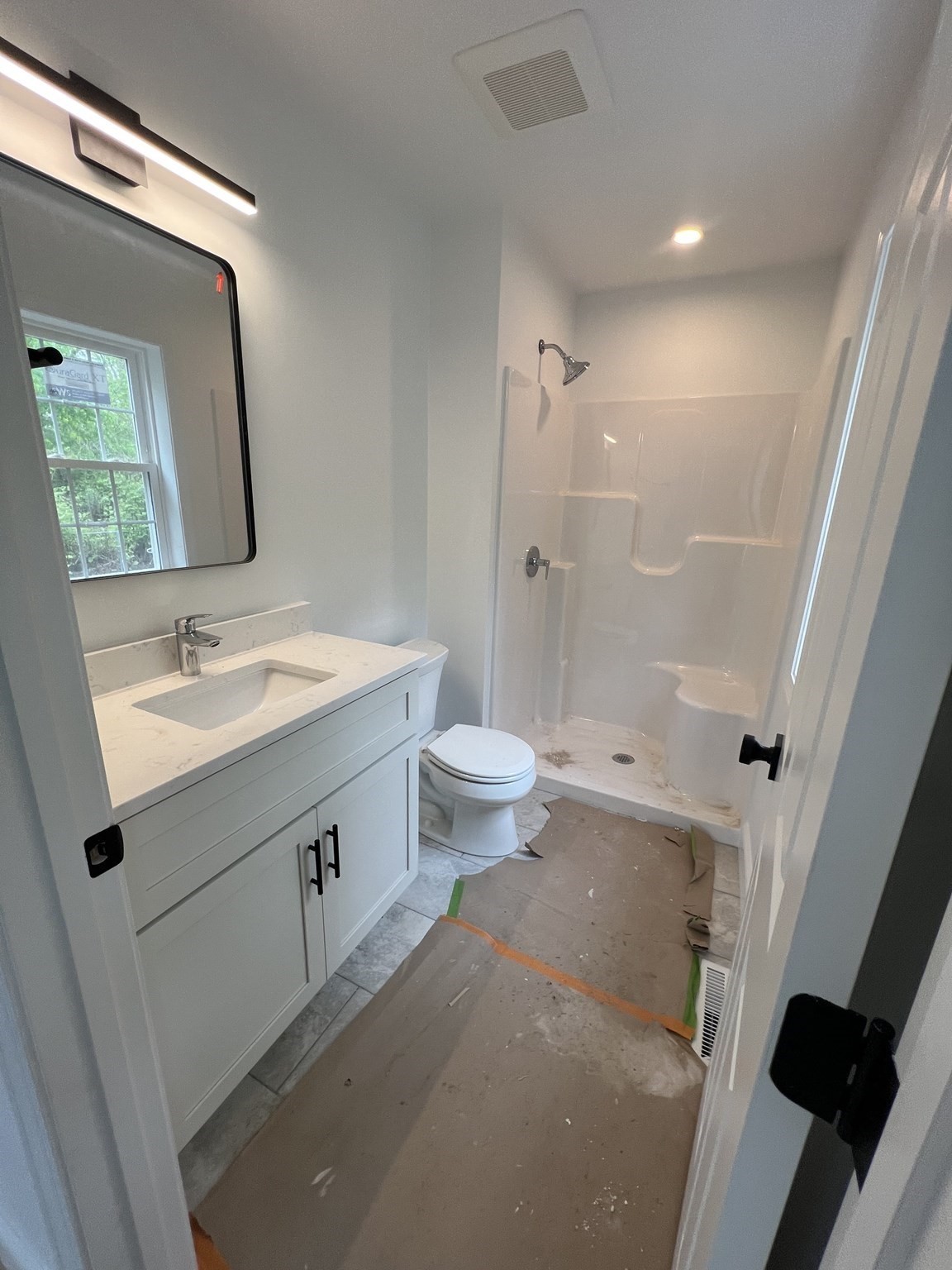 39 Lincoln Street # A Property Photo 14