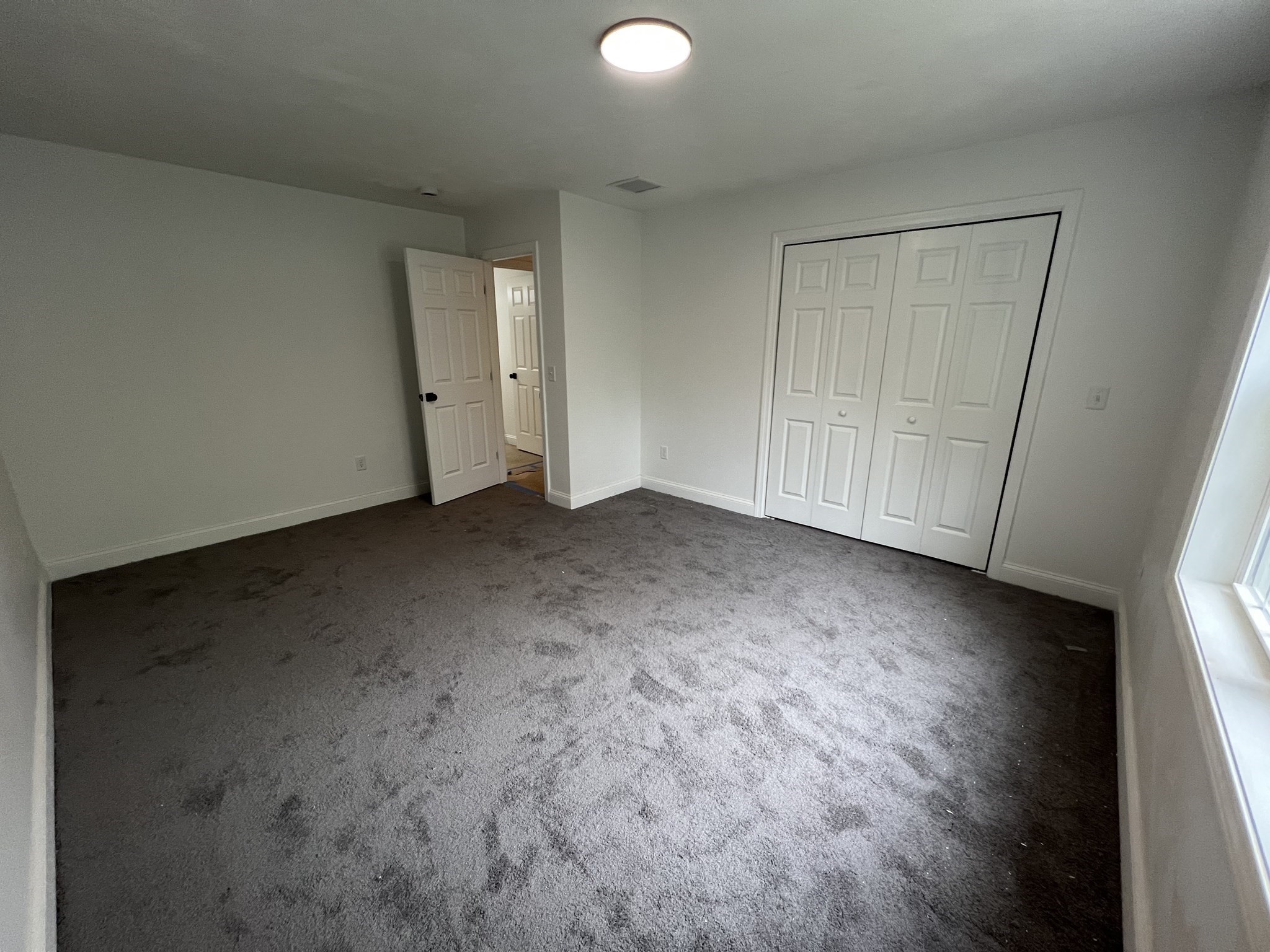 39 Lincoln Street # A Property Photo 24