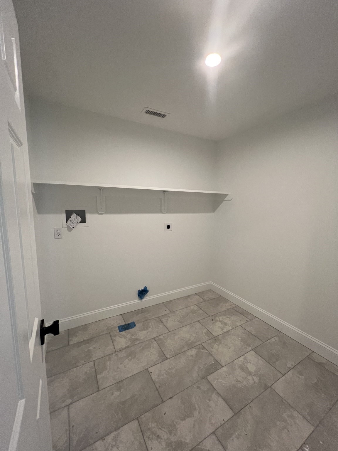 39 Lincoln Street # A Property Photo 28