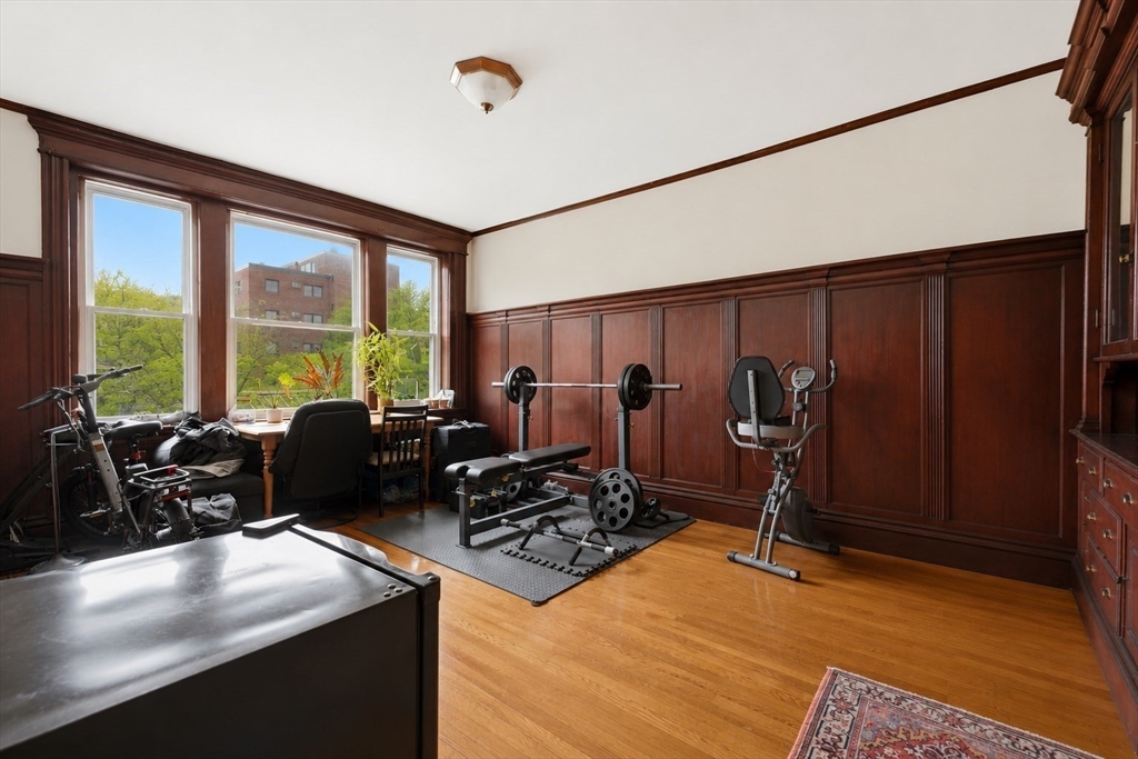 181 Harvard St # 2 Property Photo 6