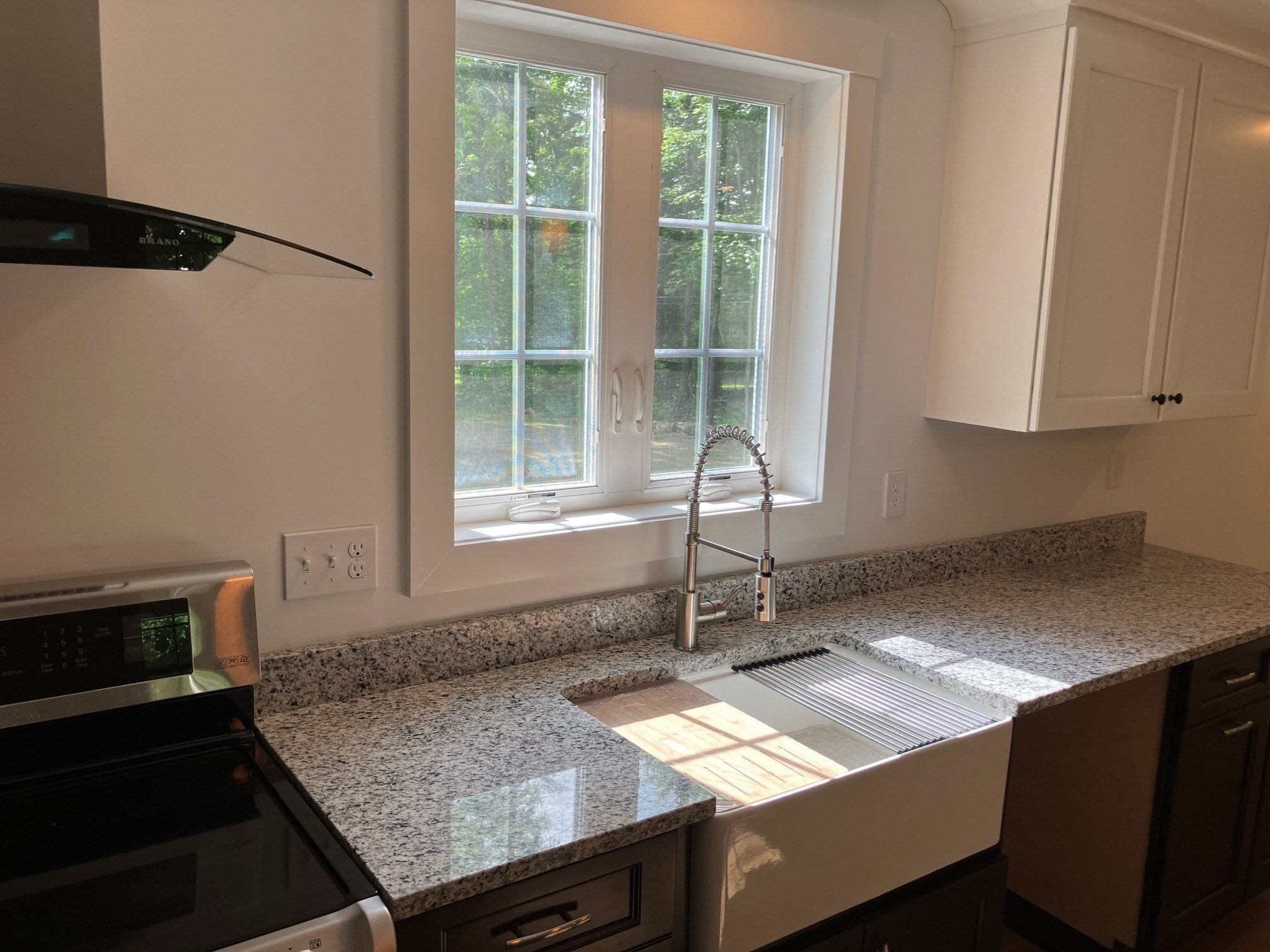 35 West Street Property Photo 13