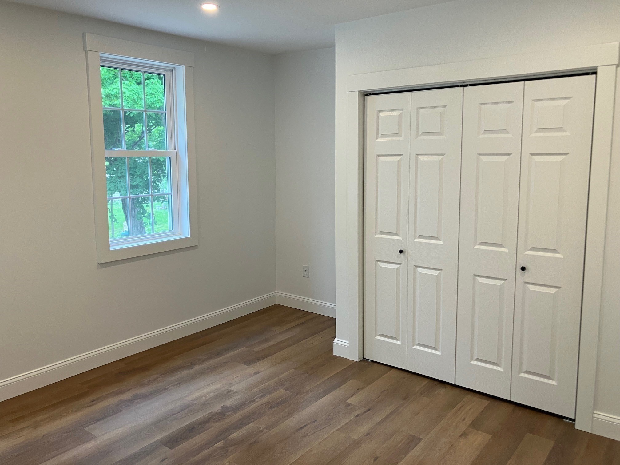 35 West Street Property Photo 27