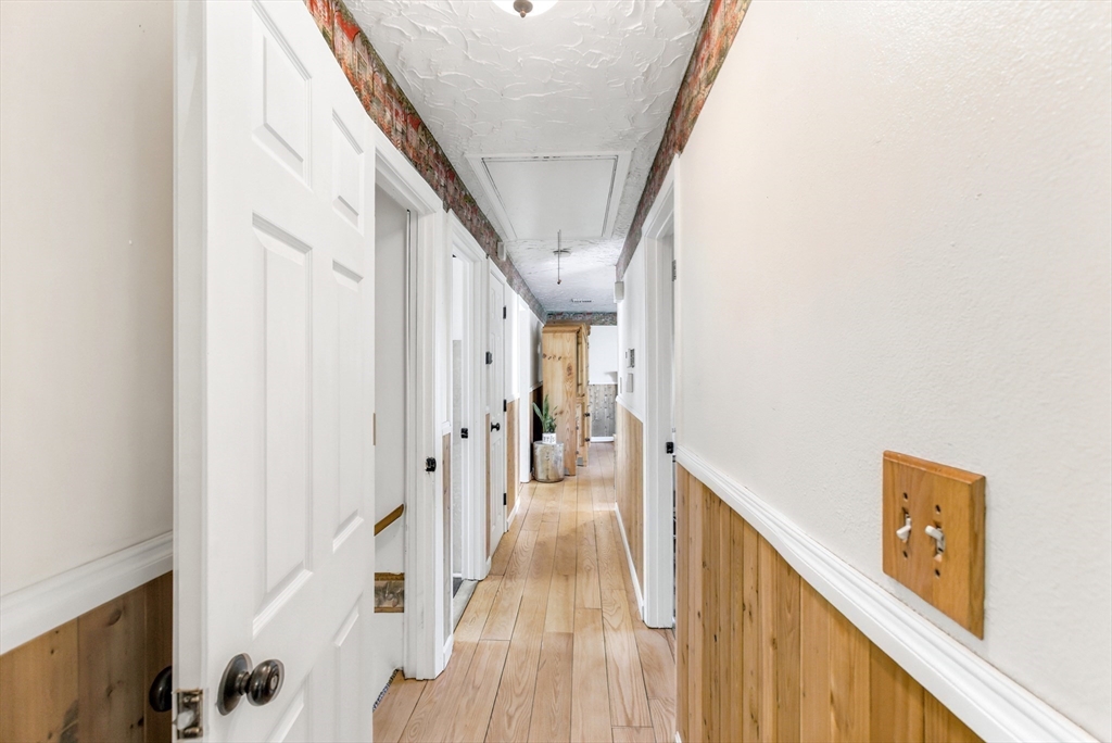 33 Quincy St Property Photo 18