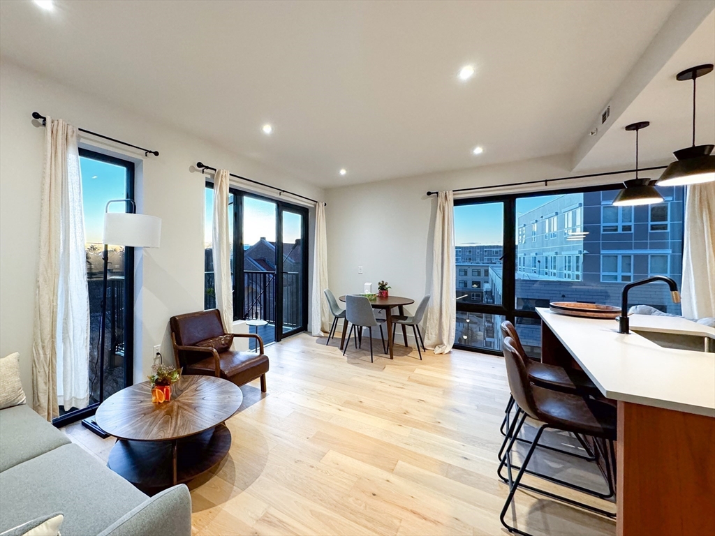 1 Nevins Hill Way # 606 Property Photo 2