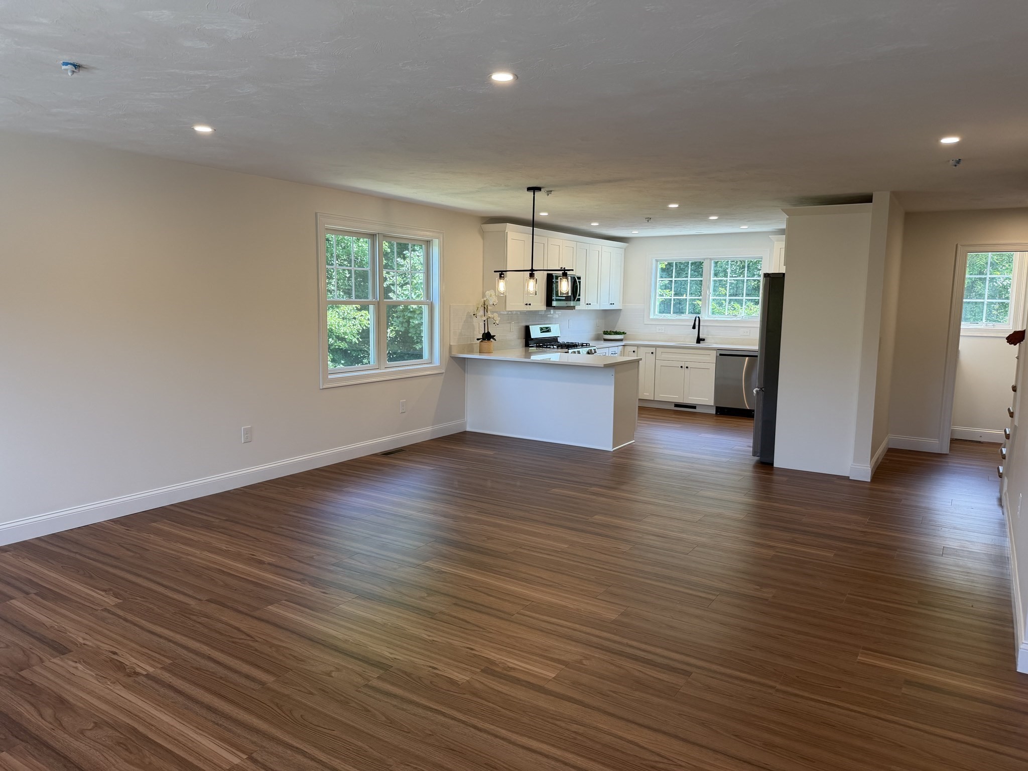 44 Dean St. # 215 Property Photo 6