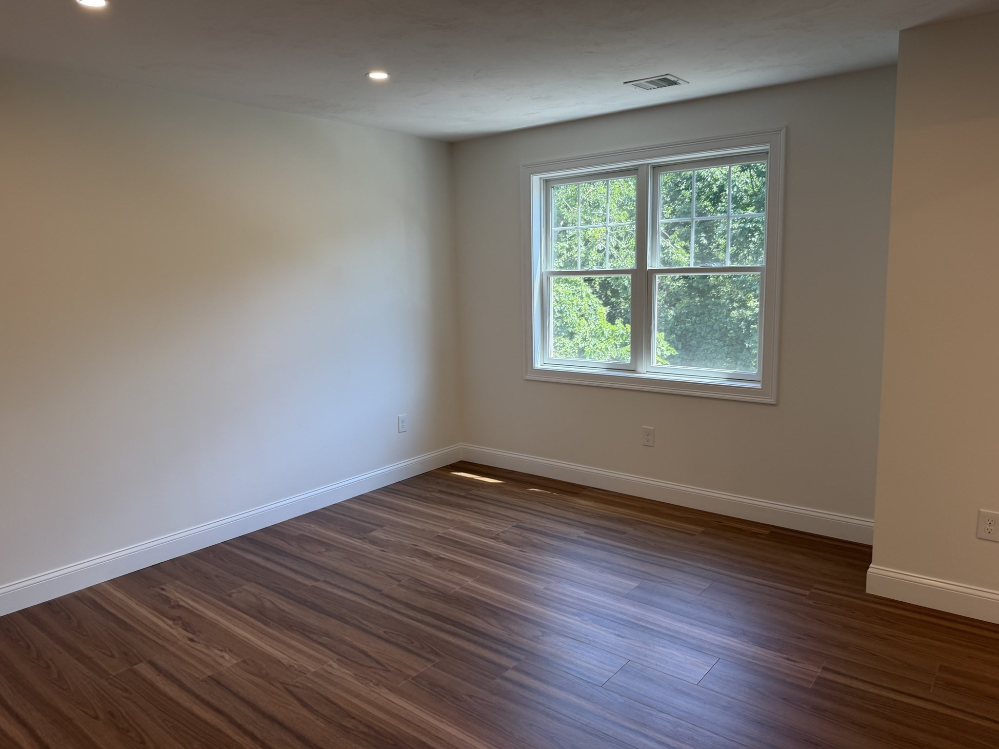 44 Dean St. # 215 Property Photo 11