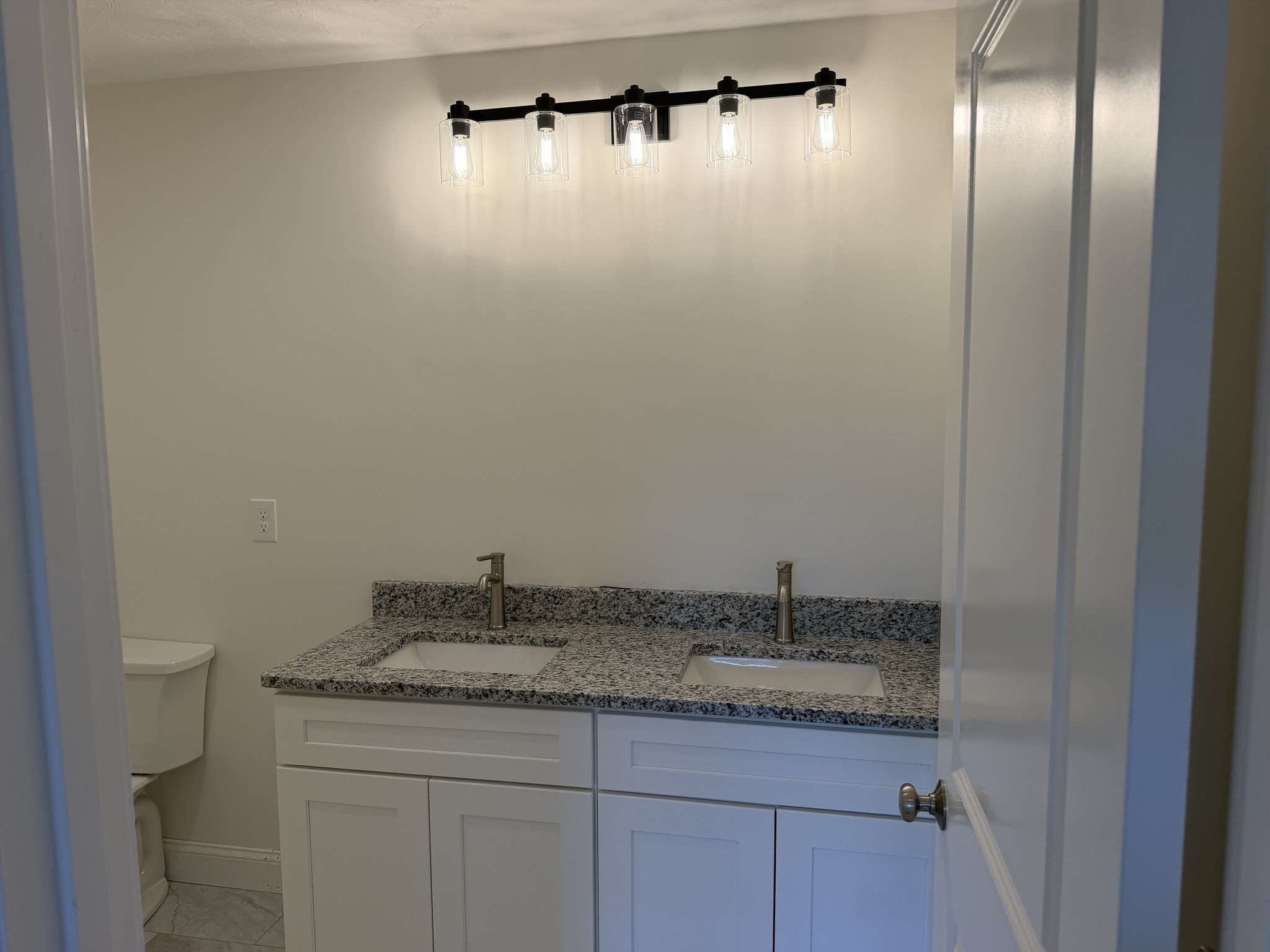 44 Dean St. # 215 Property Photo 12