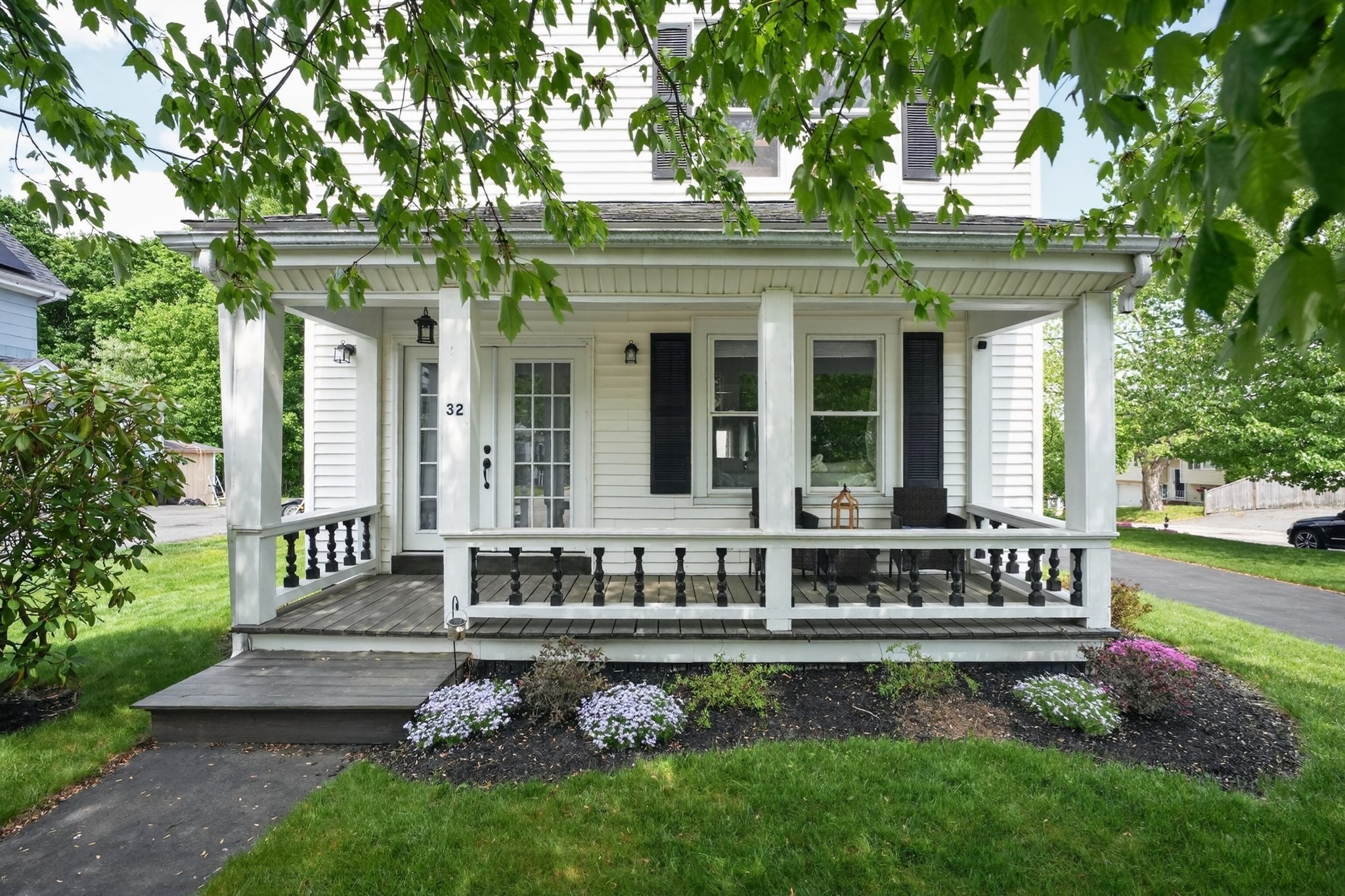 32 Grant Avenue Property Photo 4